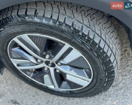 Серый Киа Niro, объемом двигателя 1.6 л и пробегом 57 тыс. км за 24900 $, фото 12 на Automoto.ua