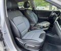 Серый Киа Niro, объемом двигателя 2 л и пробегом 98 тыс. км за 19200 $, фото 14 на Automoto.ua