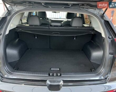 Серый Киа Niro, объемом двигателя 0 л и пробегом 106 тыс. км за 21700 $, фото 10 на Automoto.ua