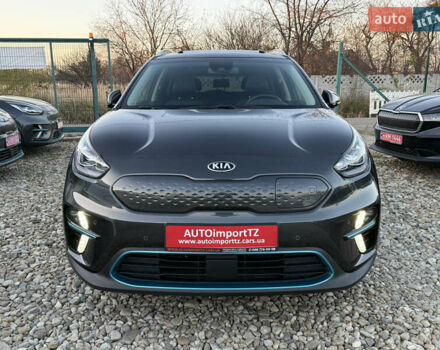 Серый Киа Niro, объемом двигателя 0 л и пробегом 82 тыс. км за 22900 $, фото 13 на Automoto.ua