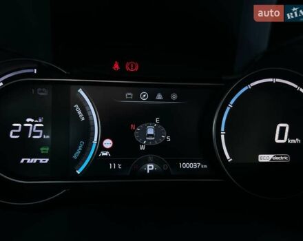 Сірий Кіа Niro, об'ємом двигуна 0 л та пробігом 100 тис. км за 21900 $, фото 46 на Automoto.ua