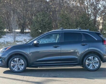 Серый Киа Niro, объемом двигателя 0 л и пробегом 25 тыс. км за 11900 $, фото 3 на Automoto.ua