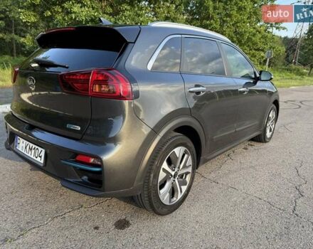 Серый Киа Niro, объемом двигателя 0 л и пробегом 57 тыс. км за 23499 $, фото 3 на Automoto.ua