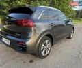 Серый Киа Niro, объемом двигателя 0 л и пробегом 57 тыс. км за 23499 $, фото 3 на Automoto.ua