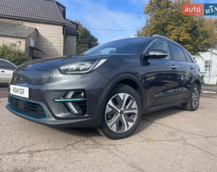 Сірий Кіа Niro, об'ємом двигуна 0 л та пробігом 140 тис. км за 18500 $, фото 1 на Automoto.ua