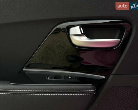 Серый Киа Niro, объемом двигателя 0 л и пробегом 62 тыс. км за 24600 $, фото 77 на Automoto.ua