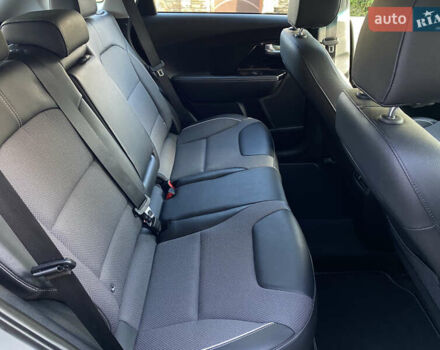 Серый Киа Niro, объемом двигателя 0 л и пробегом 59 тыс. км за 21299 $, фото 45 на Automoto.ua