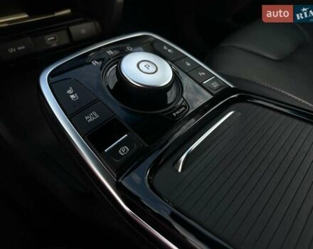 Серый Киа Niro, объемом двигателя 0 л и пробегом 62 тыс. км за 24600 $, фото 11 на Automoto.ua