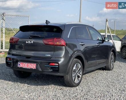 Серый Киа Niro, объемом двигателя 0 л и пробегом 88 тыс. км за 22250 $, фото 8 на Automoto.ua