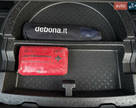 Сірий Кіа Niro, об'ємом двигуна 0 л та пробігом 97 тис. км за 22900 $, фото 86 на Automoto.ua