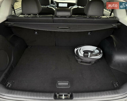 Серый Киа Niro, объемом двигателя 0 л и пробегом 82 тыс. км за 22900 $, фото 89 на Automoto.ua