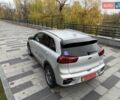 Сірий Кіа Niro, об'ємом двигуна 0 л та пробігом 101 тис. км за 19300 $, фото 9 на Automoto.ua
