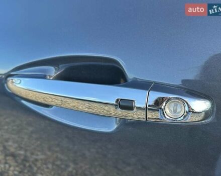 Сірий Кіа Niro, об'ємом двигуна 0 л та пробігом 100 тис. км за 21900 $, фото 15 на Automoto.ua