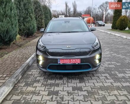Серый Киа Niro, объемом двигателя 0 л и пробегом 42 тыс. км за 22850 $, фото 1 на Automoto.ua
