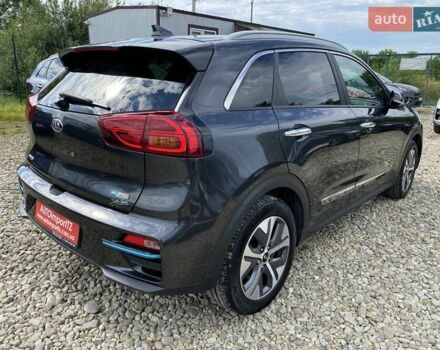Серый Киа Niro, объемом двигателя 0 л и пробегом 66 тыс. км за 24200 $, фото 14 на Automoto.ua