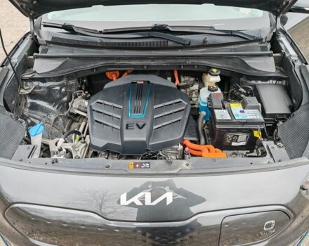 Сірий Кіа Niro, об'ємом двигуна 0 л та пробігом 76 тис. км за 18700 $, фото 8 на Automoto.ua