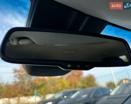 Сірий Кіа Niro, об'ємом двигуна 0 л та пробігом 37 тис. км за 23600 $, фото 12 на Automoto.ua