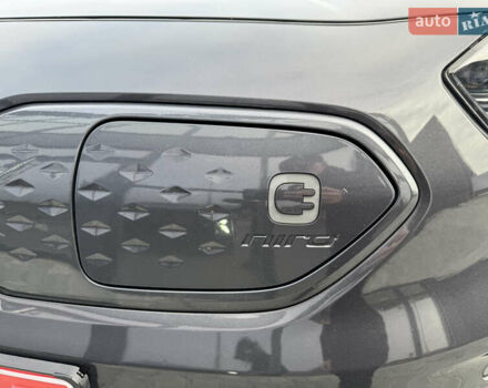 Серый Киа Niro, объемом двигателя 0 л и пробегом 147 тыс. км за 18450 $, фото 24 на Automoto.ua
