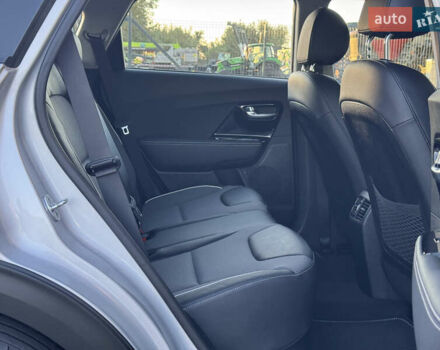 Серый Киа Niro, объемом двигателя 0 л и пробегом 139 тыс. км за 17999 $, фото 44 на Automoto.ua