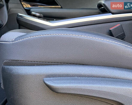 Серый Киа Niro, объемом двигателя 0 л и пробегом 59 тыс. км за 21299 $, фото 22 на Automoto.ua