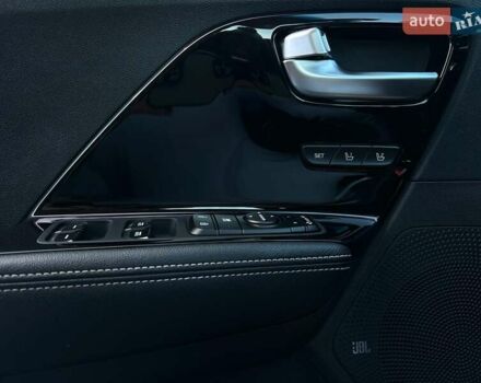 Сірий Кіа Niro, об'ємом двигуна 0 л та пробігом 100 тис. км за 21900 $, фото 4 на Automoto.ua