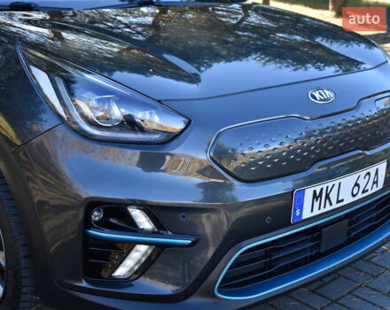 Сірий Кіа Niro, об'ємом двигуна 0 л та пробігом 99 тис. км за 22880 $, фото 9 на Automoto.ua