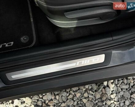 Серый Киа Niro, объемом двигателя 0 л и пробегом 67 тыс. км за 22400 $, фото 25 на Automoto.ua