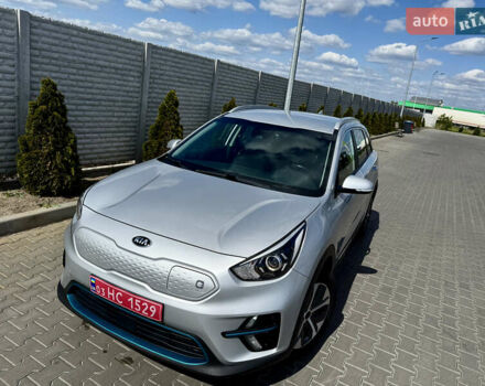Серый Киа Niro, объемом двигателя 0 л и пробегом 131 тыс. км за 17599 $, фото 5 на Automoto.ua