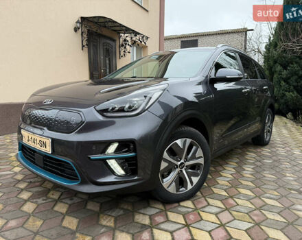 Сірий Кіа Niro, об'ємом двигуна 0 л та пробігом 50 тис. км за 22300 $, фото 2 на Automoto.ua