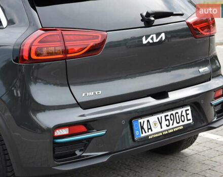 Серый Киа Niro, объемом двигателя 0 л и пробегом 47 тыс. км за 23890 $, фото 6 на Automoto.ua