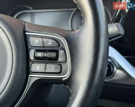 Серый Киа Niro, объемом двигателя 0 л и пробегом 139 тыс. км за 17999 $, фото 53 на Automoto.ua