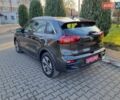 Серый Киа Niro, объемом двигателя 0 л и пробегом 121 тыс. км за 18750 $, фото 5 на Automoto.ua
