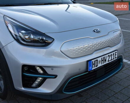 Серый Киа Niro, объемом двигателя 0 л и пробегом 23 тыс. км за 24590 $, фото 10 на Automoto.ua
