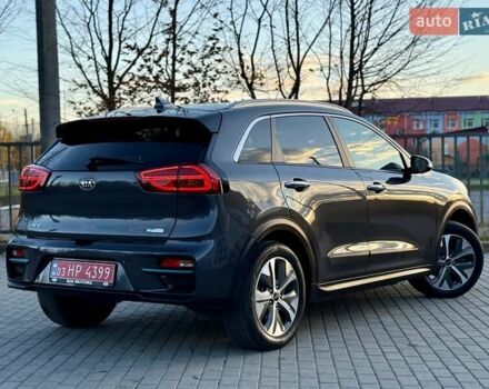 Киа Niro 2021 в Бердичеве на Automoto.ua Серый Киа Niro, объемом двигателя 0 л и пробегом 82 тыс. км за 19250 $, фото 17 на Automoto.ua