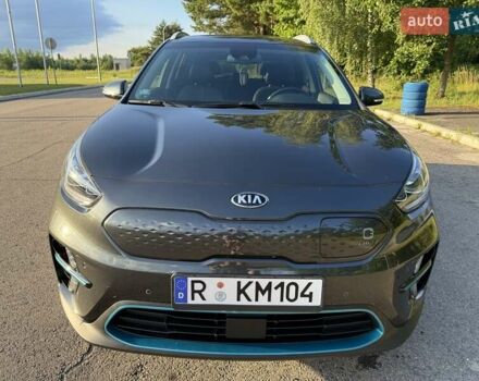 Серый Киа Niro, объемом двигателя 0 л и пробегом 57 тыс. км за 23499 $, фото 7 на Automoto.ua