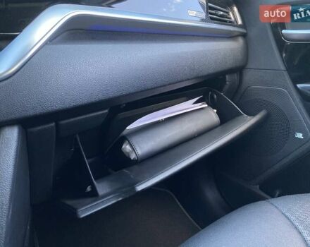 Серый Киа Niro, объемом двигателя 0 л и пробегом 66 тыс. км за 24200 $, фото 41 на Automoto.ua