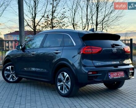 Киа Niro 2021 в Бердичеве на Automoto.ua Серый Киа Niro, объемом двигателя 0 л и пробегом 82 тыс. км за 19250 $, фото 13 на Automoto.ua