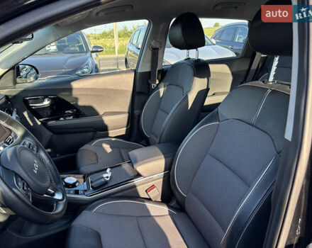 Киа Niro 2021 в Львове на Automoto.ua Серый Киа Niro, объемом двигателя 0 л и пробегом 55 тыс. км за 22400 $, фото 20 на Automoto.ua