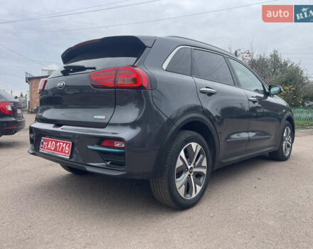 Киа Niro 2021 в Бахмаче на Automoto.ua Серый Киа Niro, объемом двигателя 0 л и пробегом 139 тыс. км за 17900 $, фото 6 на Automoto.ua