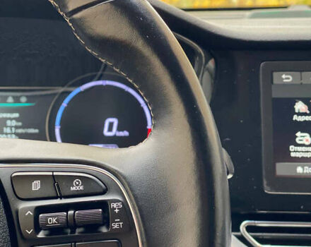 Серый Киа Niro, объемом двигателя 0 л и пробегом 149 тыс. км за 18550 $, фото 32 на Automoto.ua