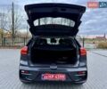 Киа Niro 2021 в Бердичеве на Automoto.ua Серый Киа Niro, объемом двигателя 0 л и пробегом 82 тыс. км за 19250 $, фото 102 на Automoto.ua