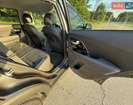 Серый Киа Niro, объемом двигателя 0 л и пробегом 57 тыс. км за 23499 $, фото 46 на Automoto.ua
