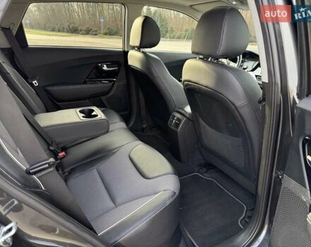 Сірий Кіа Niro, об'ємом двигуна 0 л та пробігом 88 тис. км за 21700 $, фото 31 на Automoto.ua