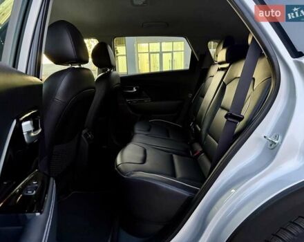 Киа Niro 2021 в Бердичеве на Automoto.ua Серый Киа Niro, объемом двигателя 0 л и пробегом 70 тыс. км за 21350 $, фото 96 на Automoto.ua