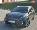 Серый Киа Niro, объемом двигателя 0 л и пробегом 200 тыс. км за 16900 $, фото 1 на Automoto.ua