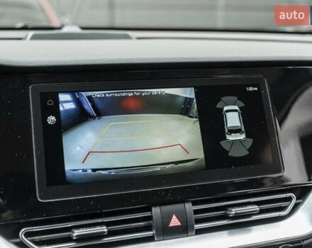 Сірий Кіа Niro, об'ємом двигуна 0 л та пробігом 77 тис. км за 14950 $, фото 25 на Automoto.ua