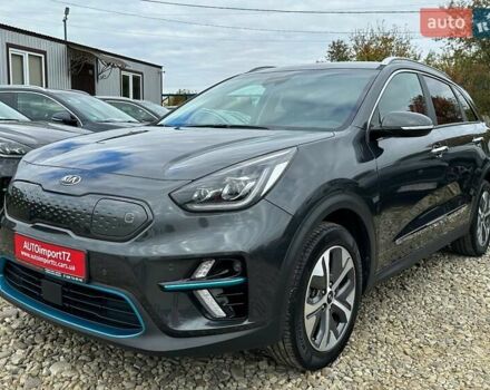 Серый Киа Niro, объемом двигателя 0 л и пробегом 62 тыс. км за 23600 $, фото 21 на Automoto.ua