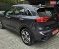 Серый Киа Niro, объемом двигателя 0 л и пробегом 142 тыс. км за 17999 $, фото 6 на Automoto.ua