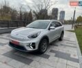 Сірий Кіа Niro, об'ємом двигуна 0 л та пробігом 101 тис. км за 19300 $, фото 6 на Automoto.ua