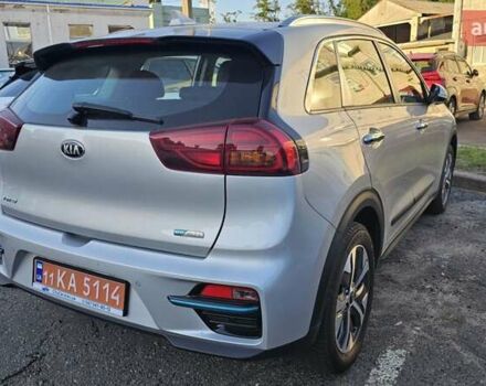 Серый Киа Niro, объемом двигателя 0 л и пробегом 40 тыс. км за 23300 $, фото 2 на Automoto.ua